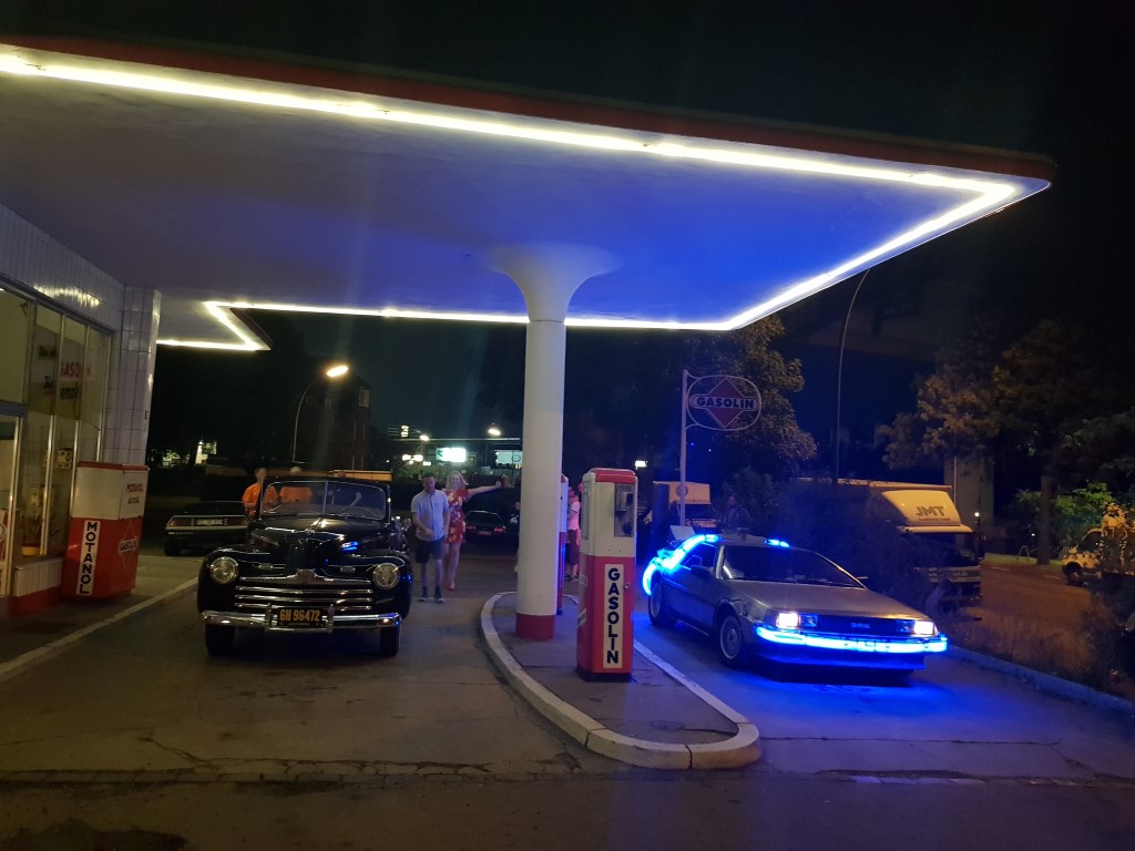 20190727_234943 (Medium).jpg