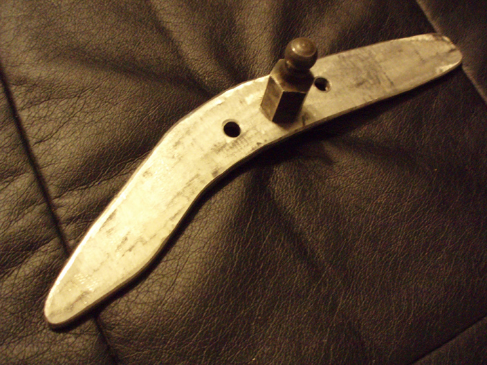 Door Strut Mount 02.jpg