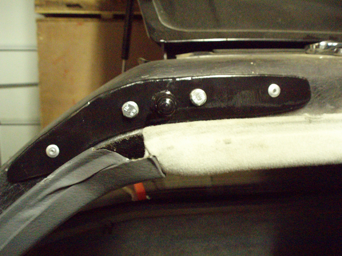 Door Strut Mount 03.jpg