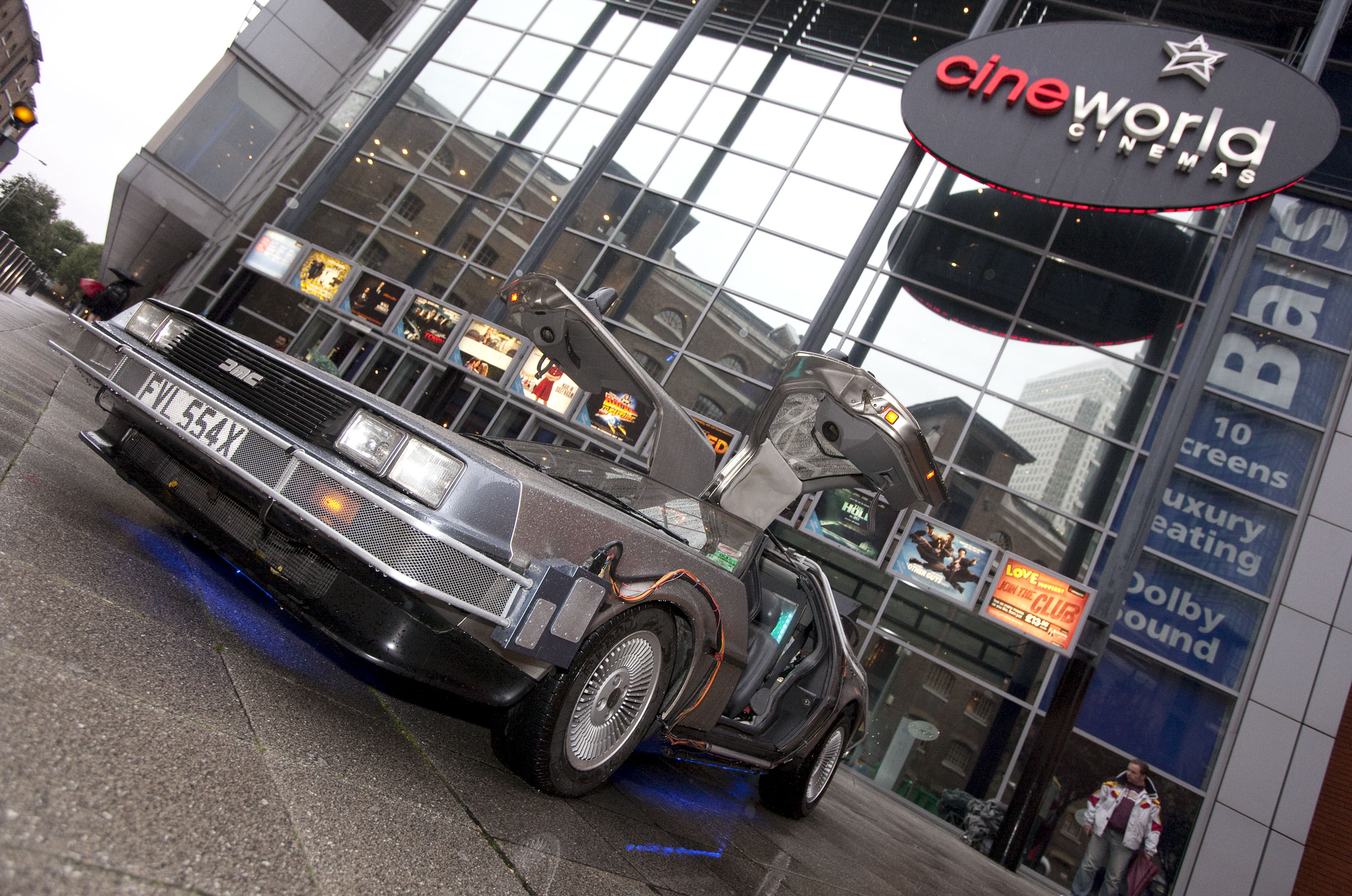 West India Quays 2.jpg