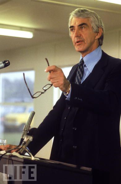 John DeLorean (9).jpg