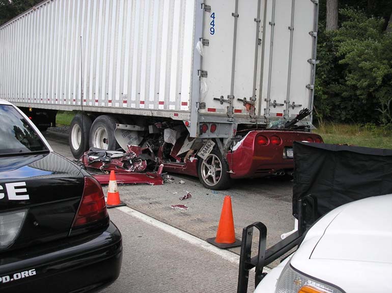 corvette tail lights.jpg
