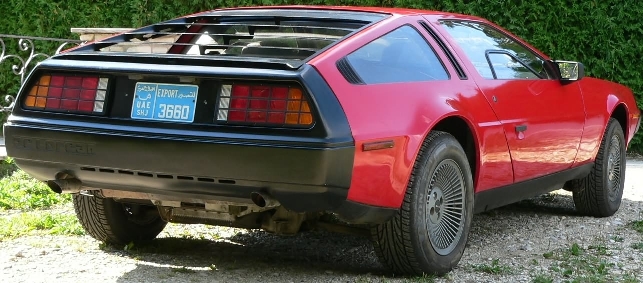 rear right view-182kb.jpg