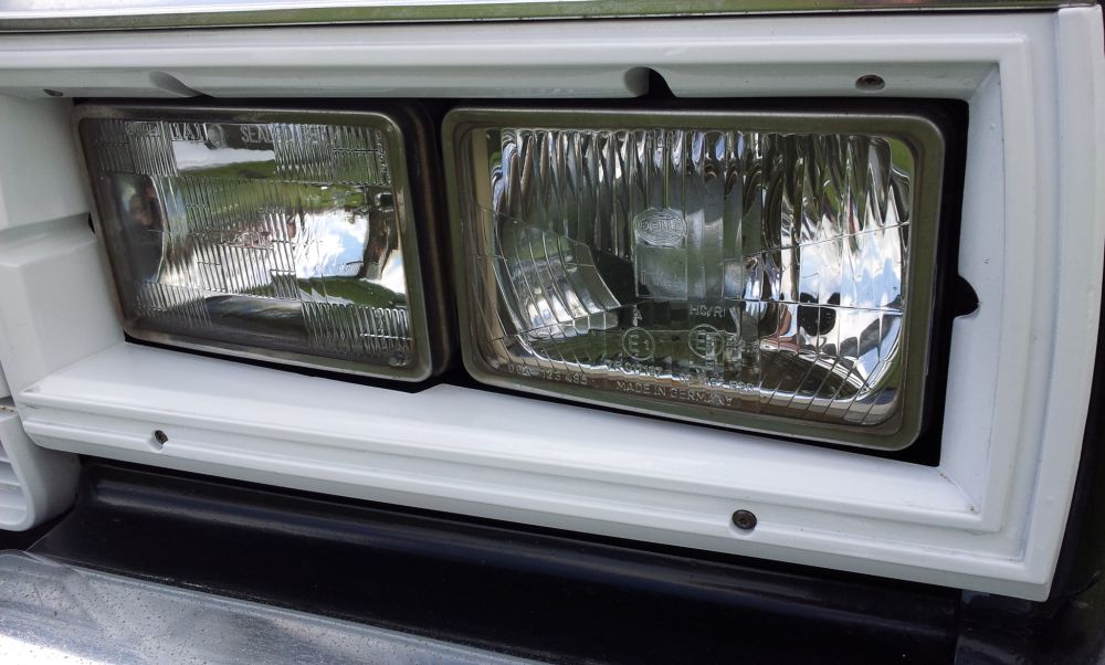 delorean headlight 1.jpg