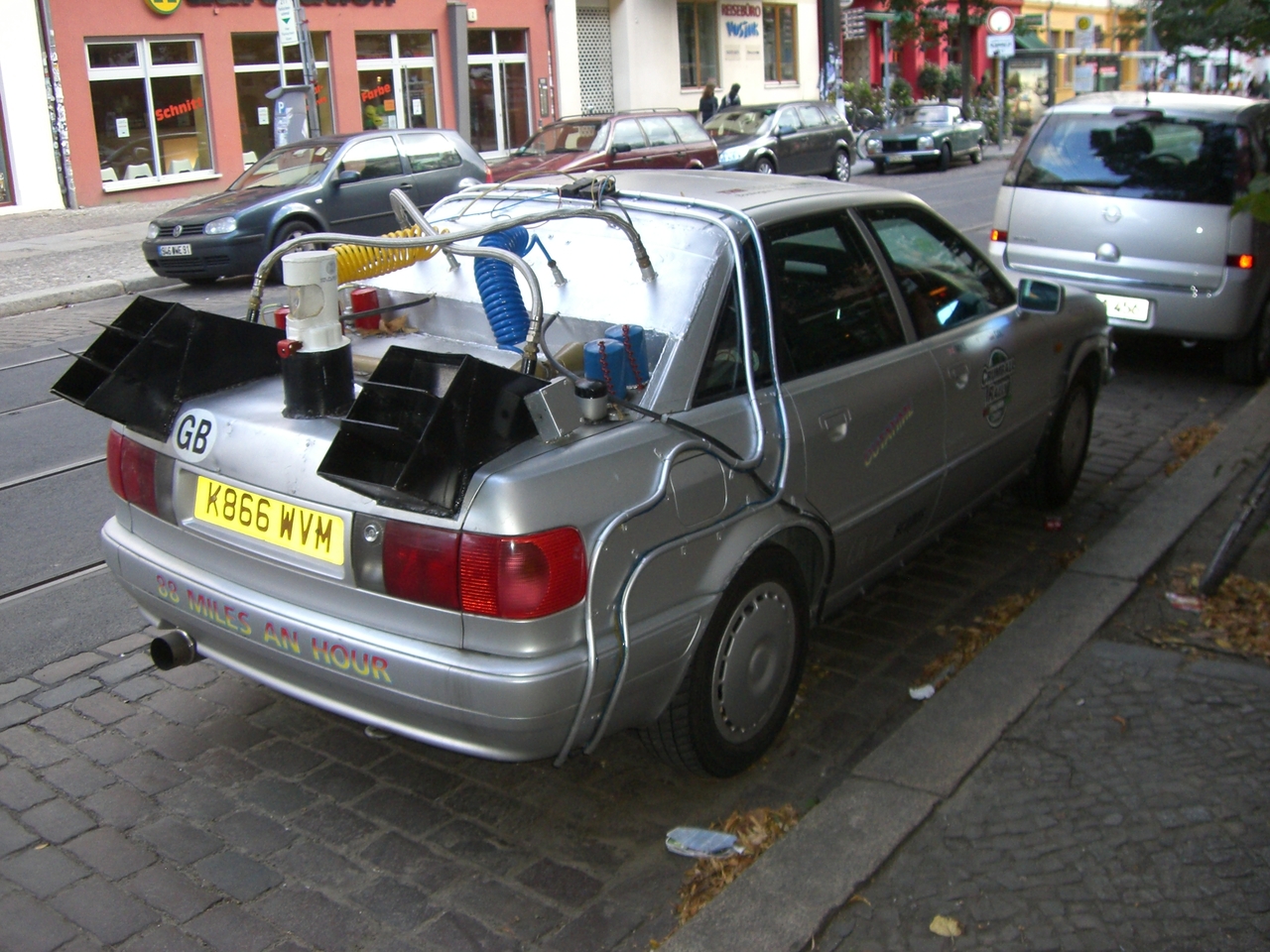 Time Machine Audi 80.jpg