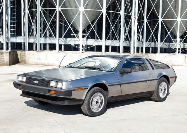 ref_42_1981_delorean_dmc12.jpg