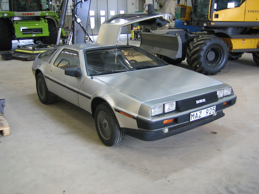Delorean 001.jpg