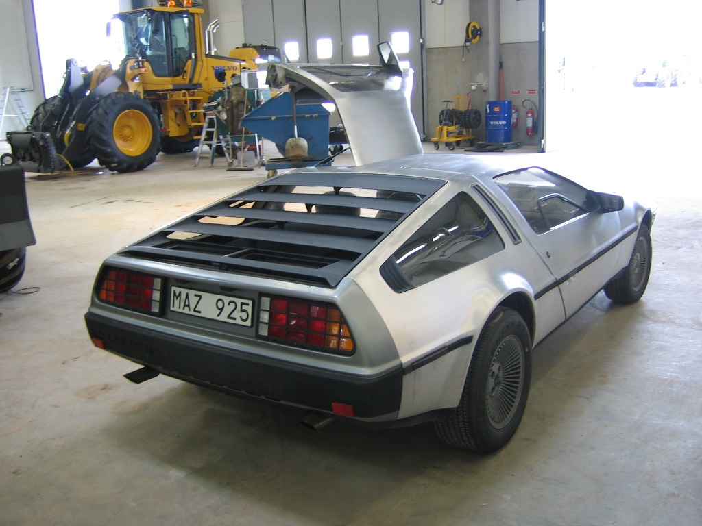 Delorean 002.jpg